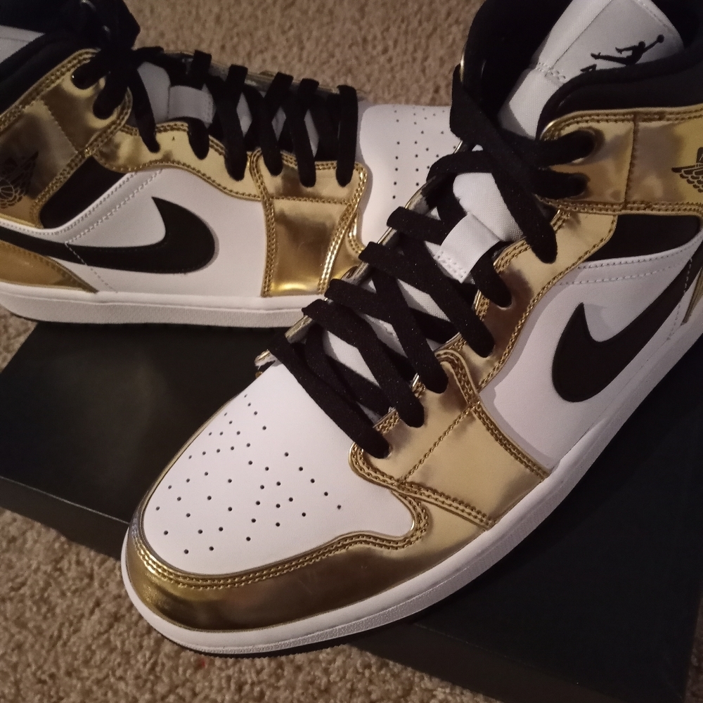 Jordans - Picture 13 of 16